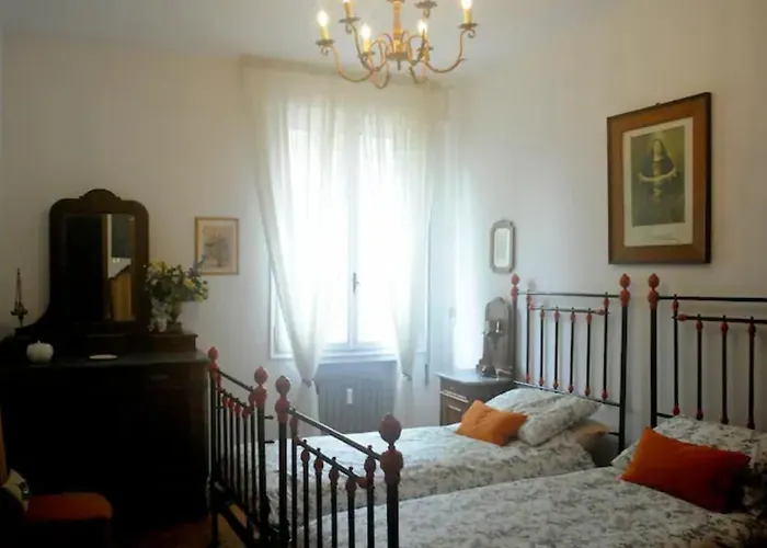 Charming Flat With Terrace Over The Canal 베니스